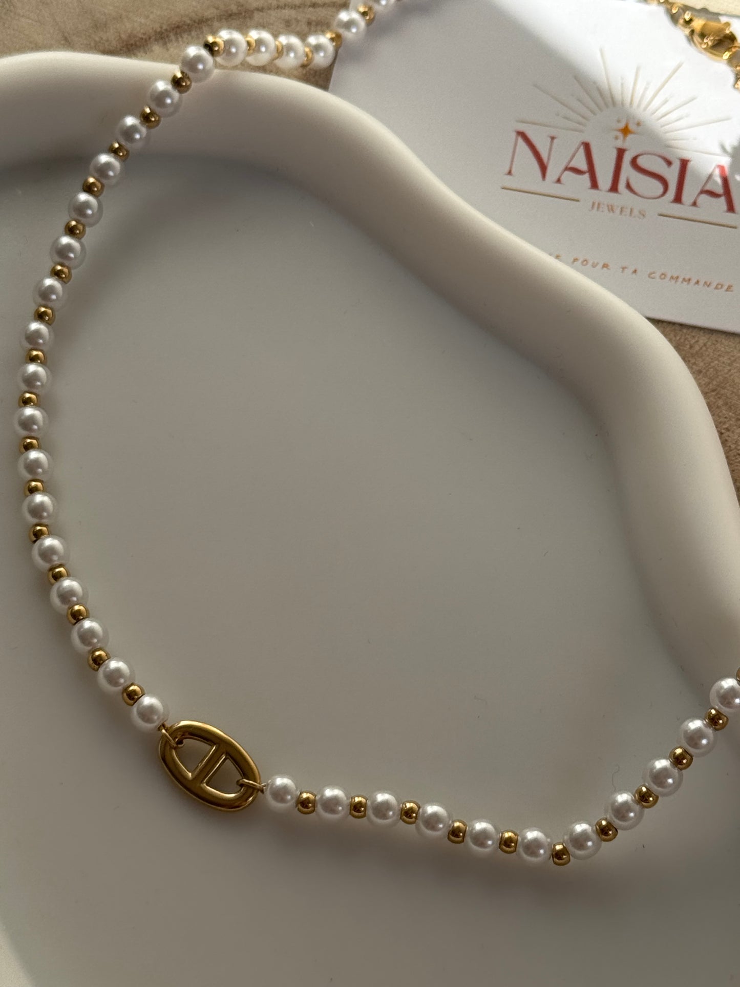 Collier Carina
