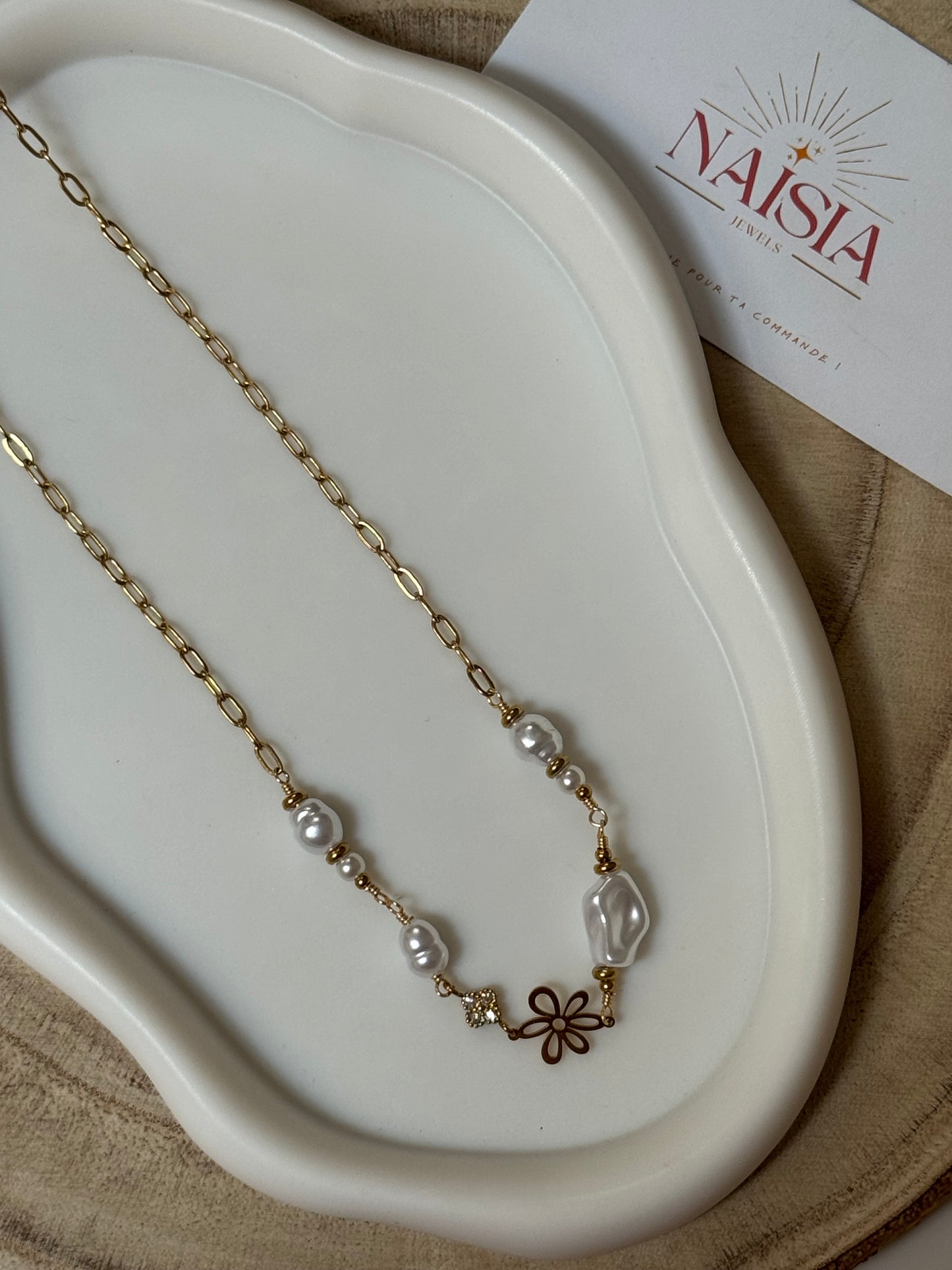 Collier Divine