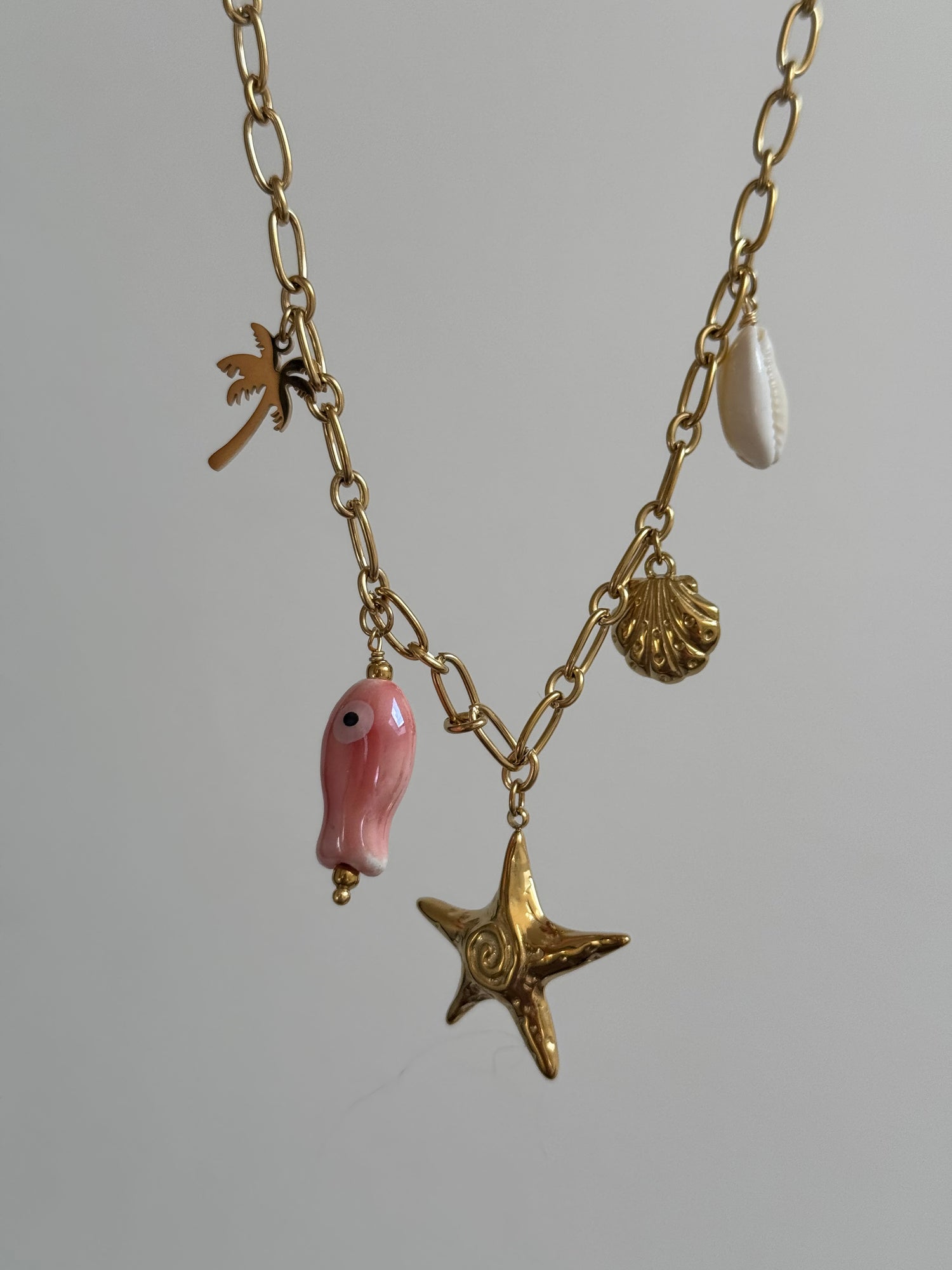 Collier doré 🎀