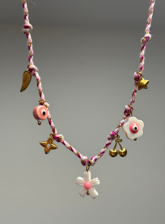 Collier cherry