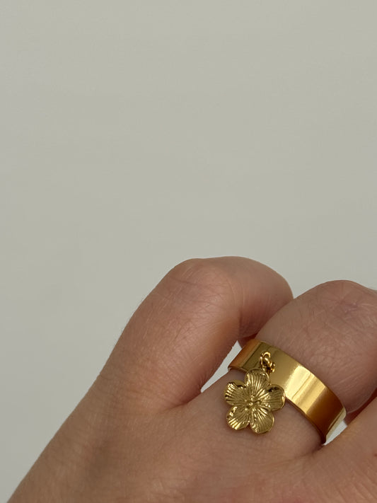 Bague Capucine
